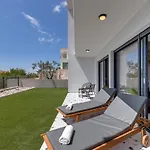 Villa Teraco